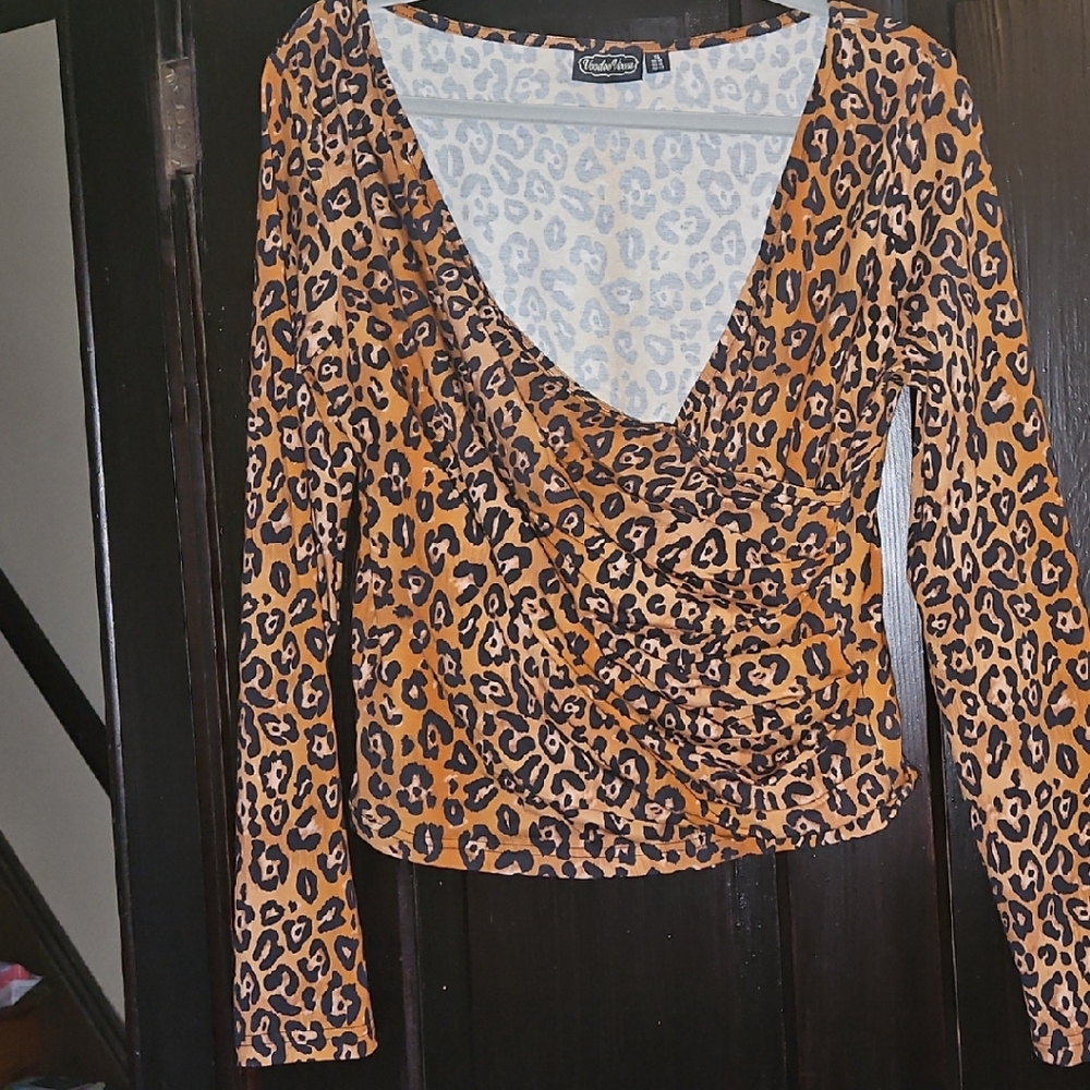 Leopard Print Long Sleeve Top